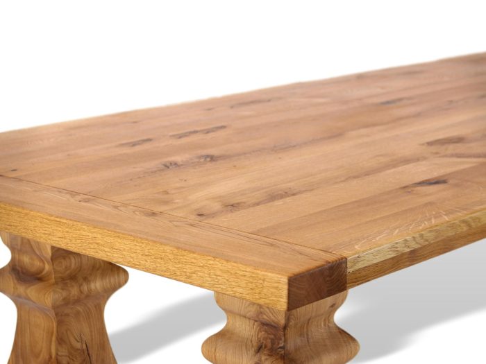 tolle tischplatte aus massivholz für grpßen esstisch in königlichem stil