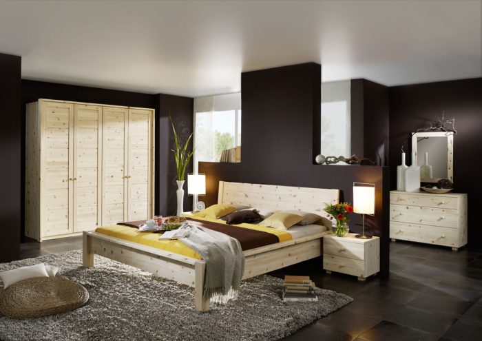 Schlafzimmer aus Zirbenholz
